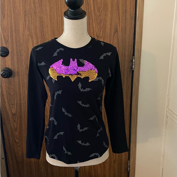 Batman Other - Girls Long Sleeve DC Comic Top with Sequin Batman Design sz XL